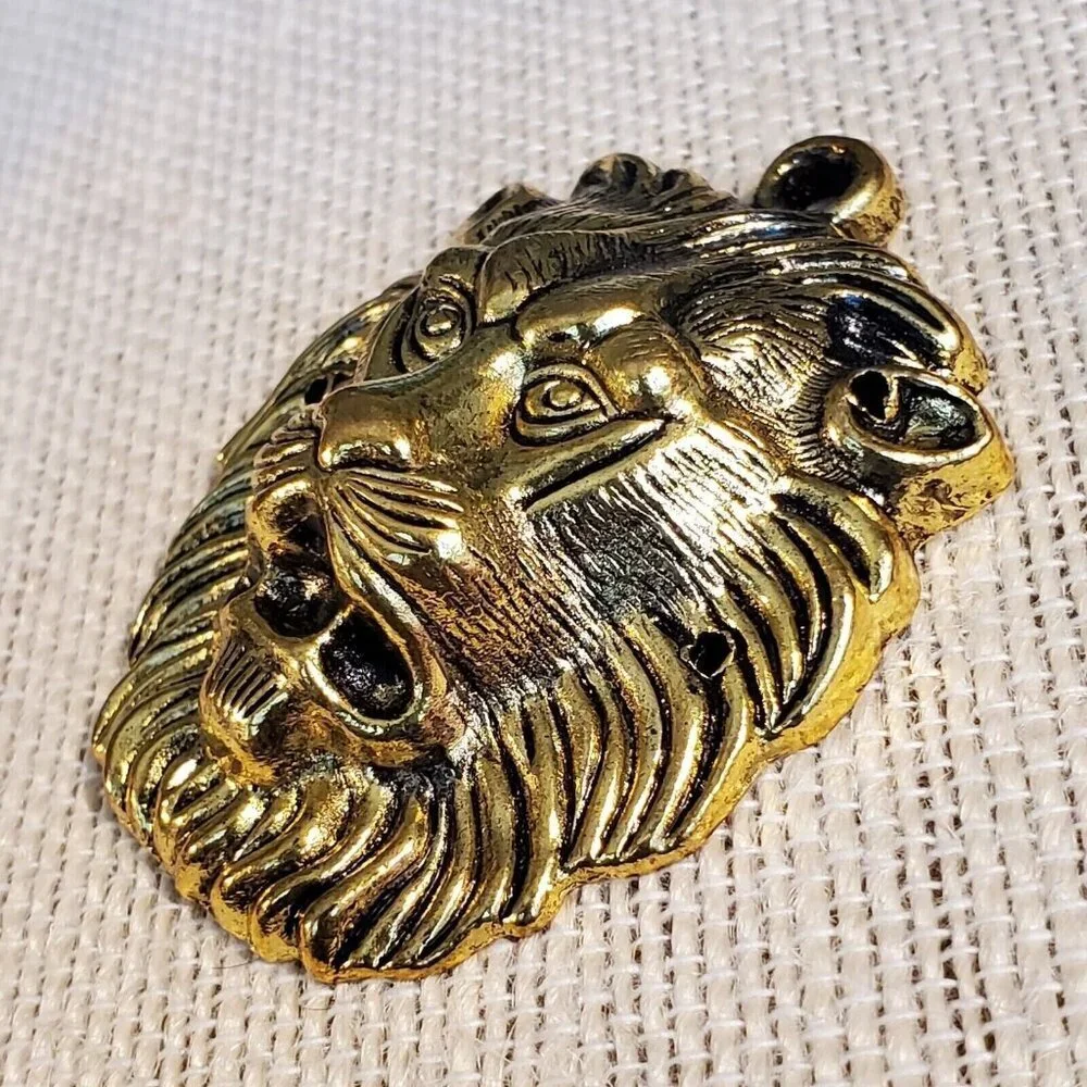 New Vintage 90s Roaring Lion 55x45mm Antique Gold Alloy Metal Statement Pendant